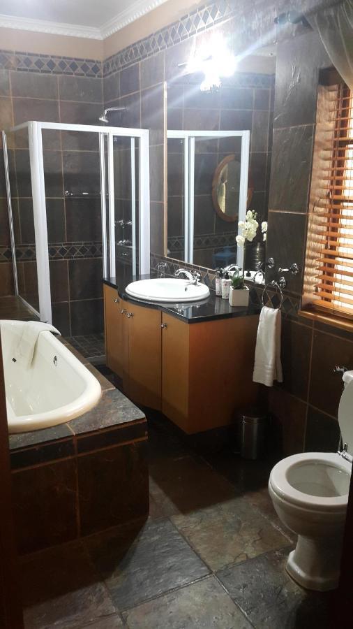 93 On Celliers Guesthouse Louis Trichardt Eksteriør billede